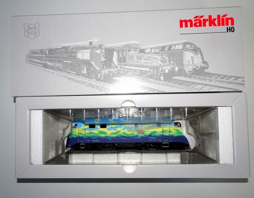Touristik diesellok 218 - diesellok,